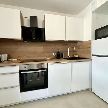 Co020-a43 2 Pieces - 4 Personnes - Cogolin